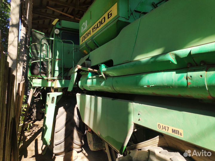 Комбайн Ростсельмаш Дон 1500Б, 2000