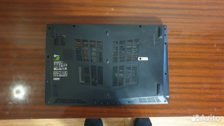 Ноутбук MSI GL62M 7RD (MS-16J9) 15.6