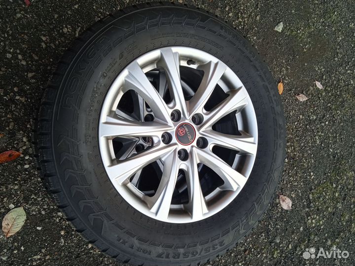 Nokian Tyres Hakkapeliitta 7 235/65 R17 108L