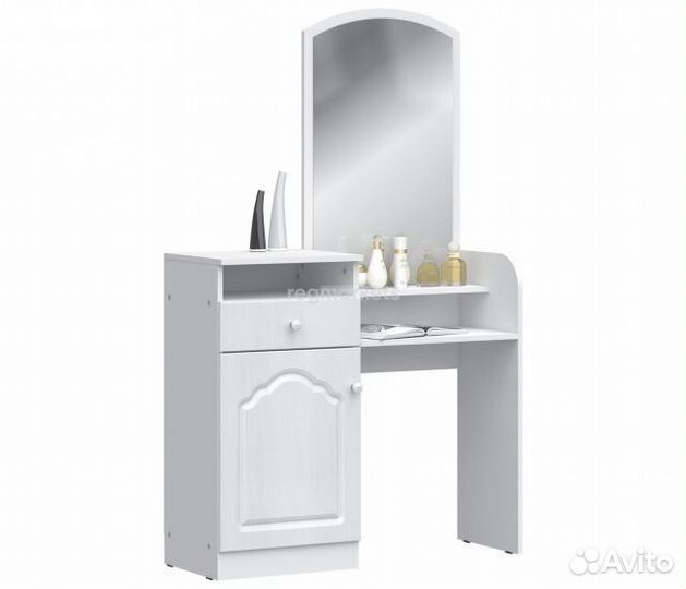 Тумба с зеркалом