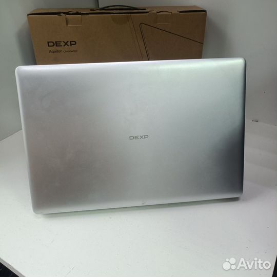 Ноутбук dexp Aquilon