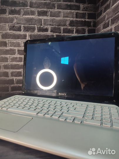 Sony vaio sve151d11v