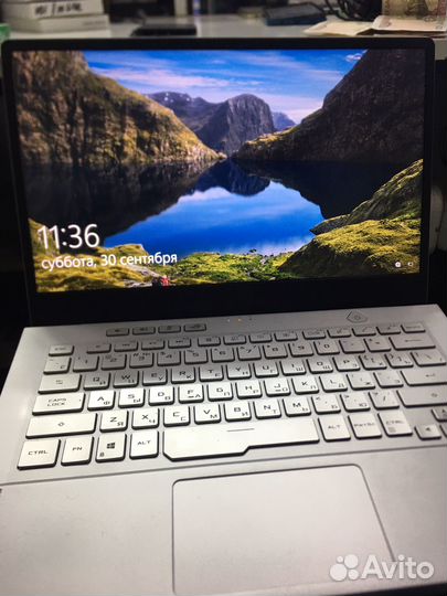 Asus rog zephyrus g14