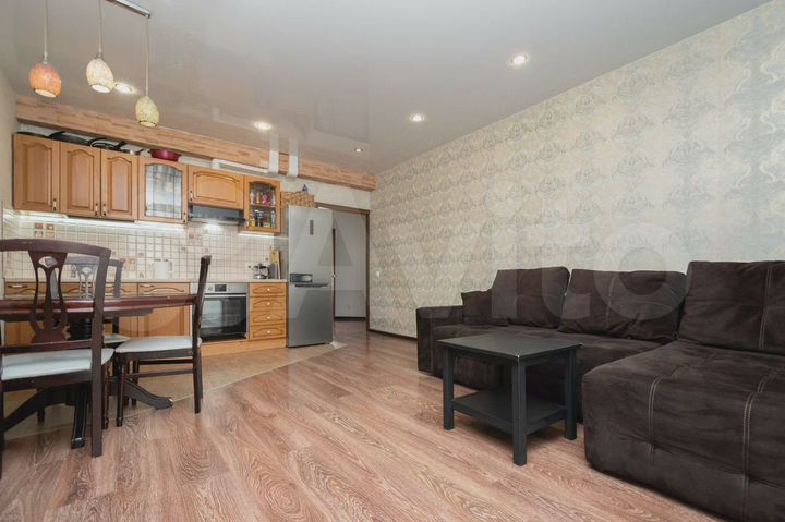 3-к. квартира, 80 м², 1/2 эт.