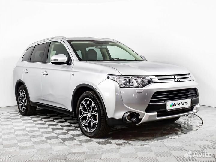 Mitsubishi Outlander 3.0 AT, 2014, 153 405 км