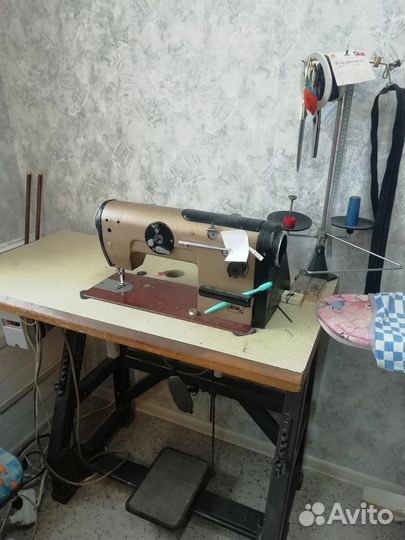 Швейная машина
