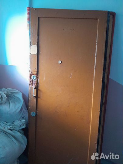 Дверь входная металлическая