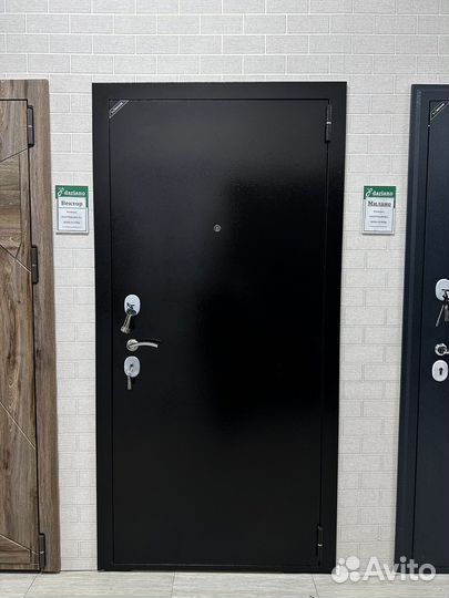 Входные металлические двери «Вектор» йорах ло