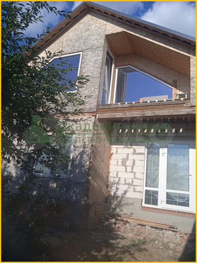 Дом 160 м² на участке 15 сот.