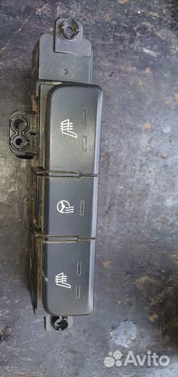 Блок кнопок обогрева Kia Rio 4