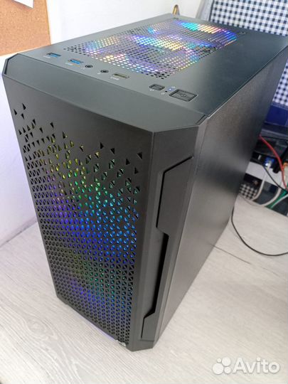 Корпус для компьютера mATX Aerocool Trinity Mini