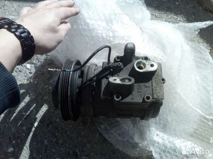 Компрессор кондиционера honda stepwgn