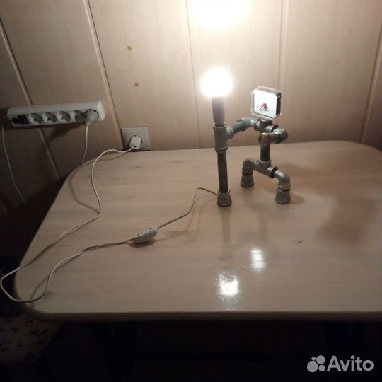Продается светильник часы в стиле лофт