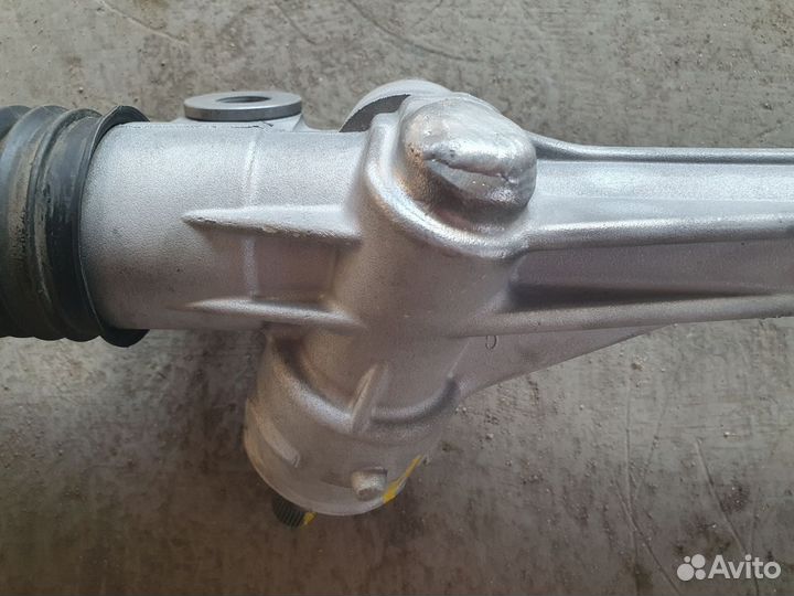 Рулевая рейка Toyota Rav4 XA30