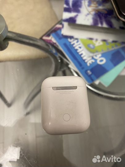 Airpods 1