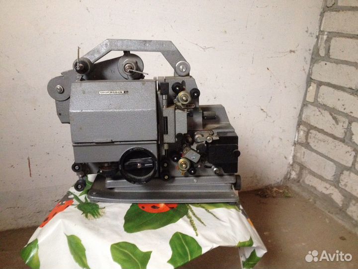 Кинопроектор