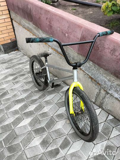 Продам BMX GT