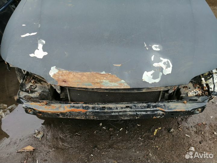 Opel Vectra 2.0 AT, 1997, битый, 299 000 км