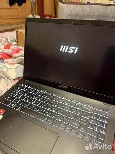 Игровой ноутбук msi ms-15HK