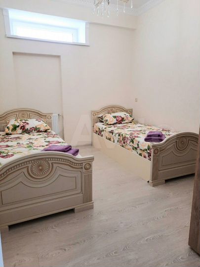 2-к. квартира, 55 м², 8/10 эт.