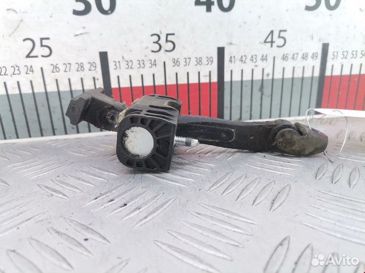 Ограничитель для Opel Astra H