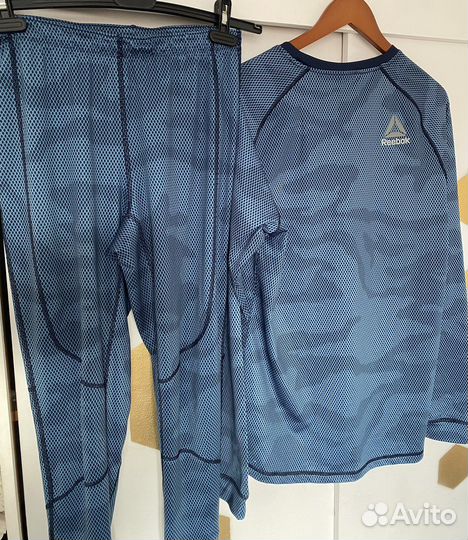 Спортивный костюм reebok новый 48р
