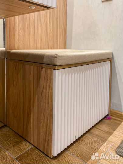 Шкафы, гардеробные на заказ в Москве