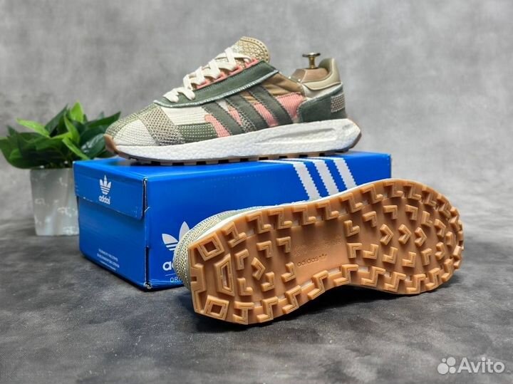 Кроссовки Adidas Retropy e5/ 44 размер