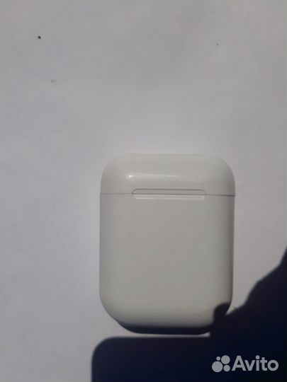 Беспроводные наушники apple airpods