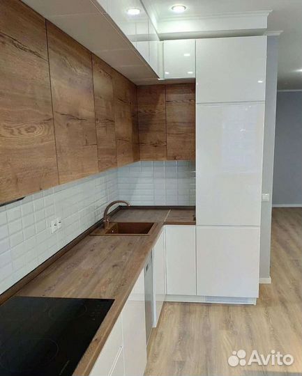 Кухни на заказ собственное производство М22