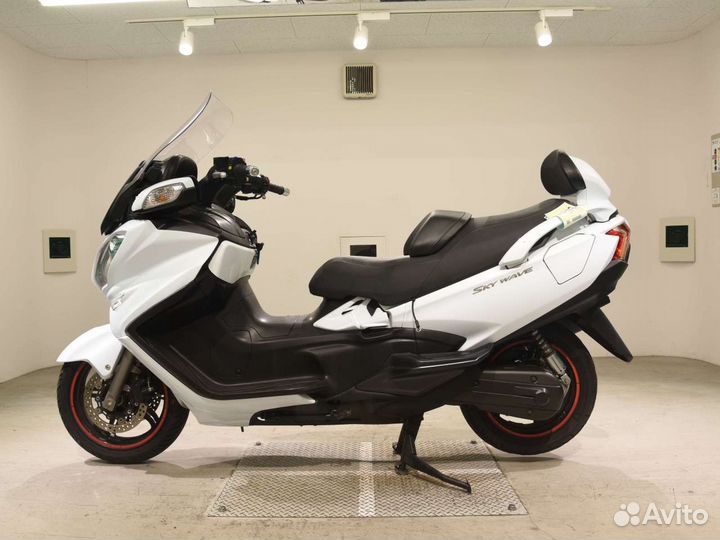 Suzuki skywave 650LX
