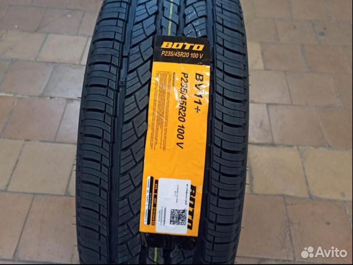 Boto BV11+ 235/45 R20 100V