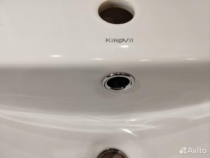 Kirovit Умывальник Фостер 50