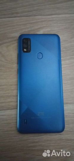 Телефон ZTE blade A51