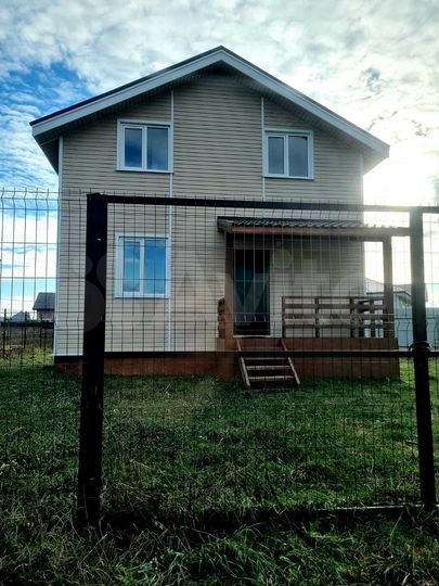 Дом 112 м² на участке 5 сот.