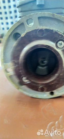 Электродвигатель