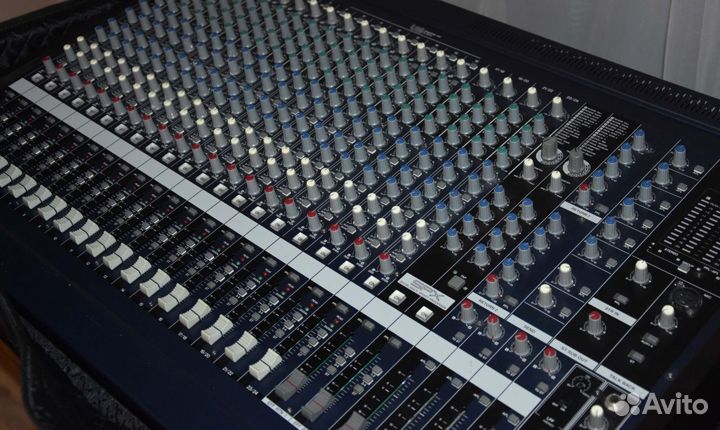 Yamaha MG 24\14 fx