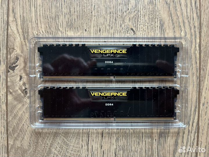 Оперативная память ddr4 corsair 16 gb