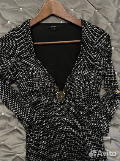 Платье Celyn B 40 р