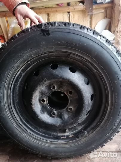 Комплект колёс на ниву