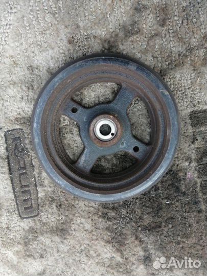 Шкив коленвала Toyota Bb NCP35 1NZ