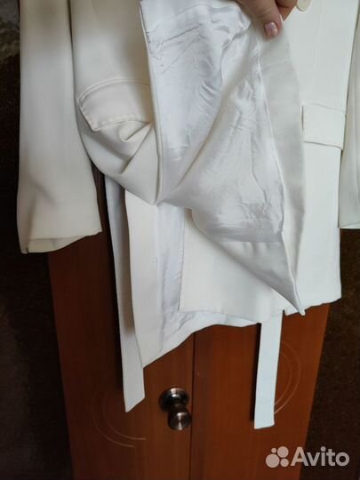 Пиджак белый летний Zara 44 размер