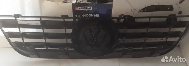 Решетка радиатора.VW polo 4 рестайлинг.VW07059GAN