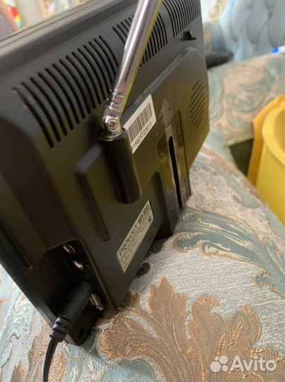 Телевизор бу маленький