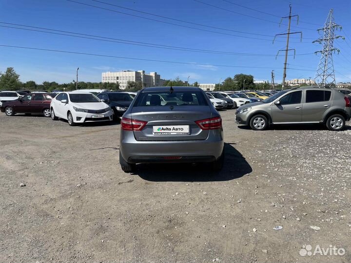 LADA Vesta 1.6 МТ, 2018, 140 000 км