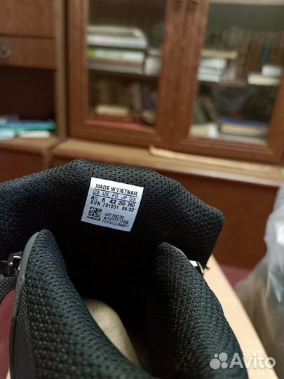 Кроссовки adidas terrex