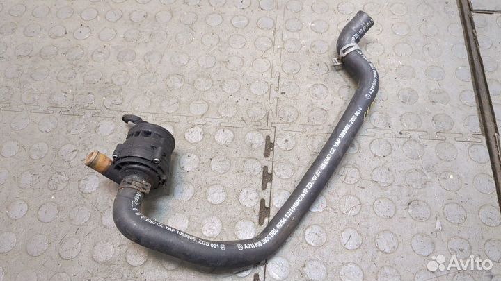 Насос водяной Mercedes CLS C219, 2006