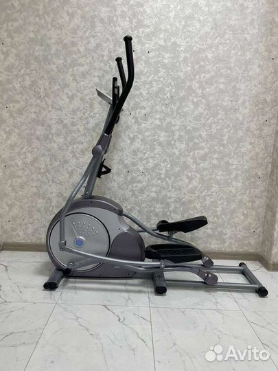 Эллиптический тренажер