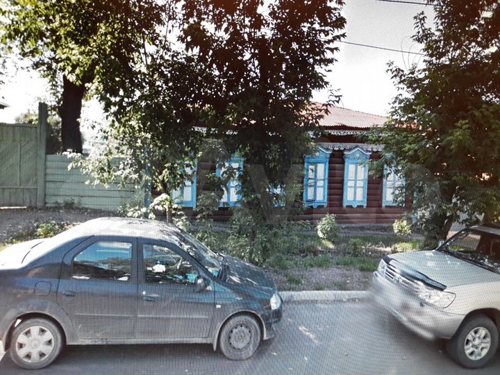 Дом 96 м² на участке 4 сот.