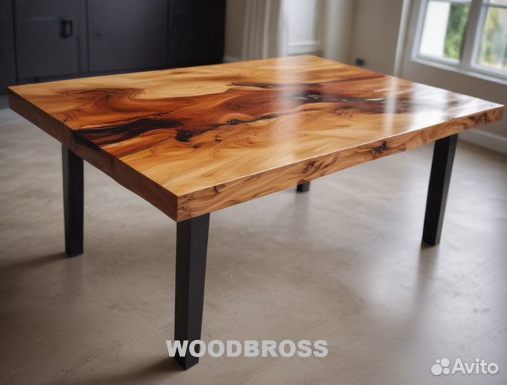 Стол из Эпоксидки и массива дерева от изготовителя